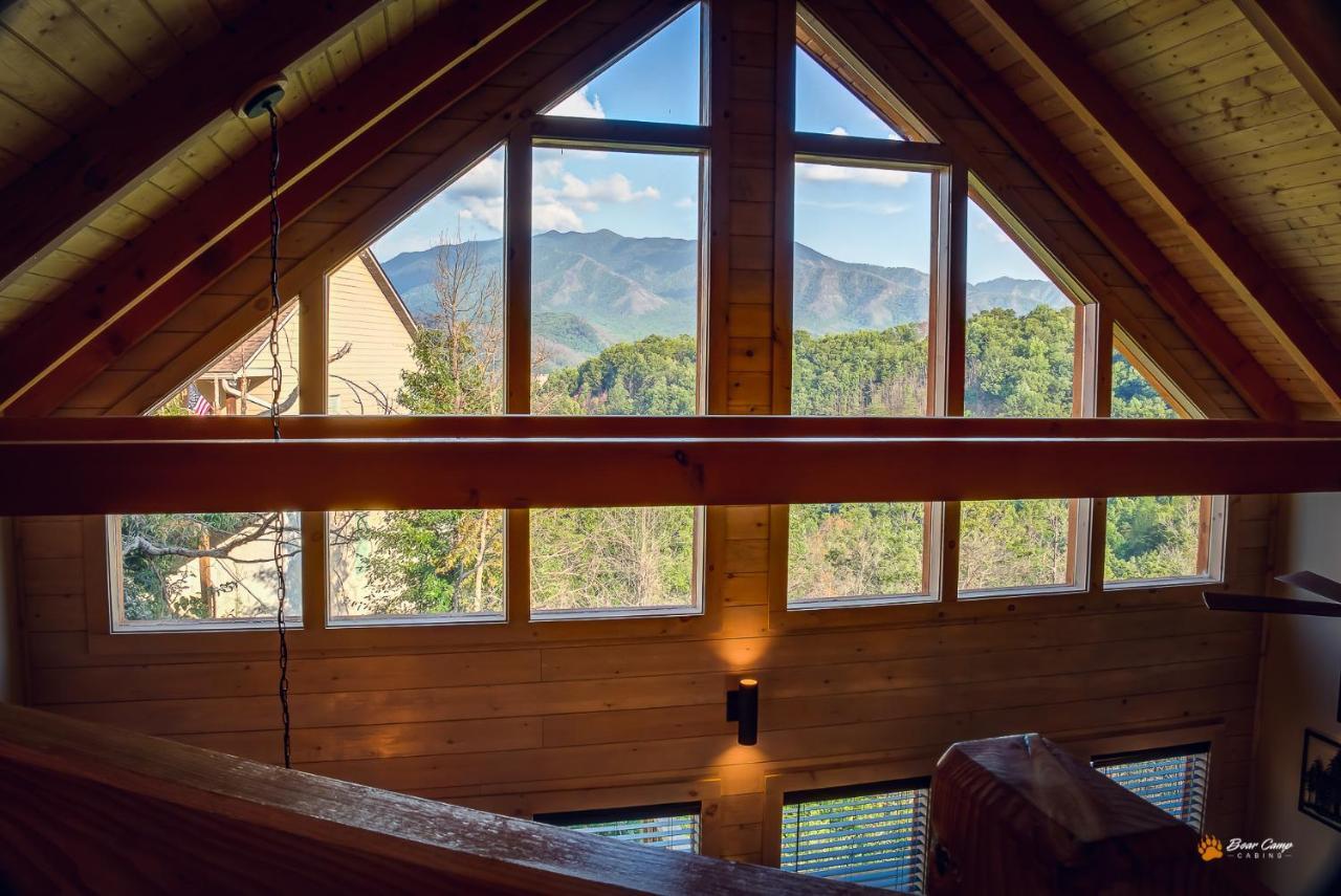 Majestic View Lodge, Amazing Views, Hot Tub, 1089 Free Tickets Each Paid Day, Dollywood And More Gatlinburg Exteriér fotografie