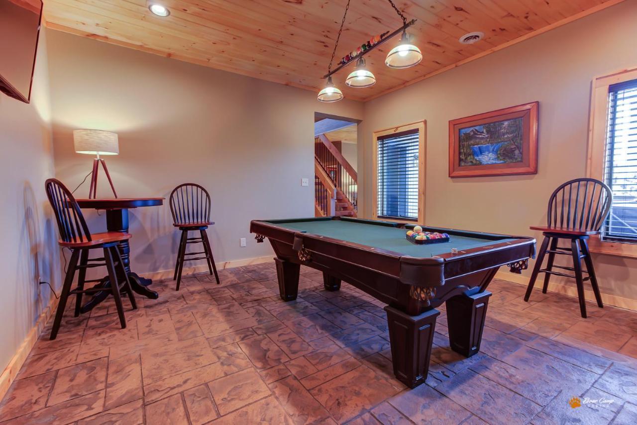 Majestic View Lodge, Amazing Views, Hot Tub, 1089 Free Tickets Each Paid Day, Dollywood And More Gatlinburg Exteriér fotografie