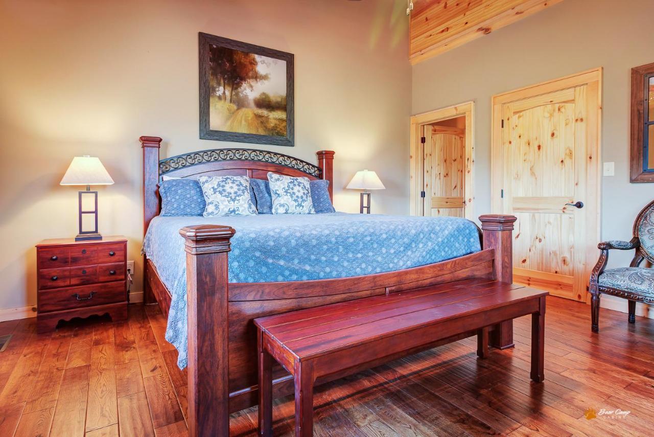 Majestic View Lodge, Amazing Views, Hot Tub, 1089 Free Tickets Each Paid Day, Dollywood And More Gatlinburg Exteriér fotografie