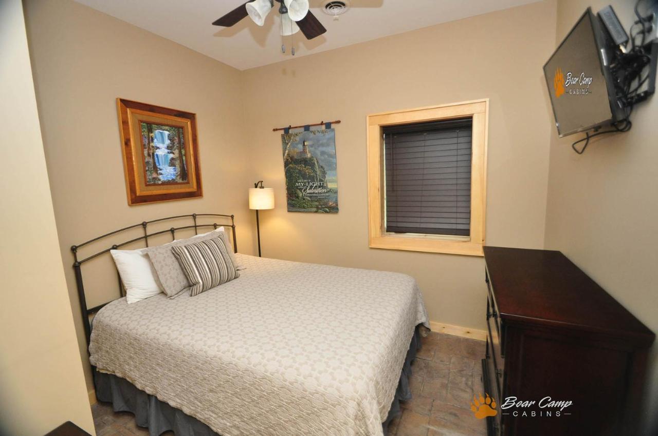 Majestic View Lodge, Amazing Views, Hot Tub, 1089 Free Tickets Each Paid Day, Dollywood And More Gatlinburg Exteriér fotografie