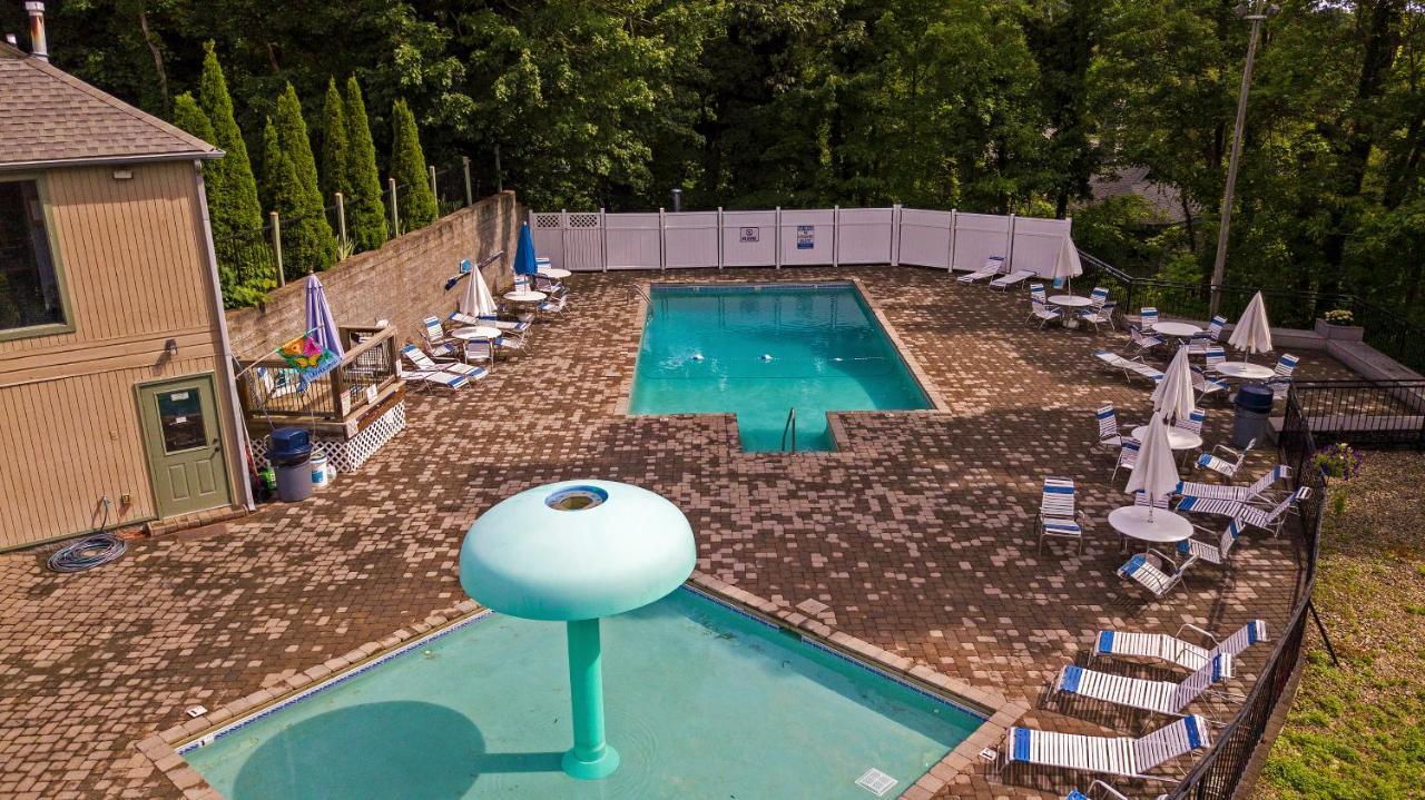 Majestic View Lodge, Amazing Views, Hot Tub, 1089 Free Tickets Each Paid Day, Dollywood And More Gatlinburg Exteriér fotografie